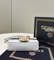 FENDI | Brooch Mini Baguette White Leather Bag - 20 x 5 x 13cm - 4