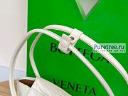 Bottega Veneta | Small Arco Intreccio Slouchy Leather In White - 33 x 21 x 6cm - 6