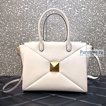 VALENTINO | Medium One Stud White Nappa Handbag - 27 x 22 x 14cm