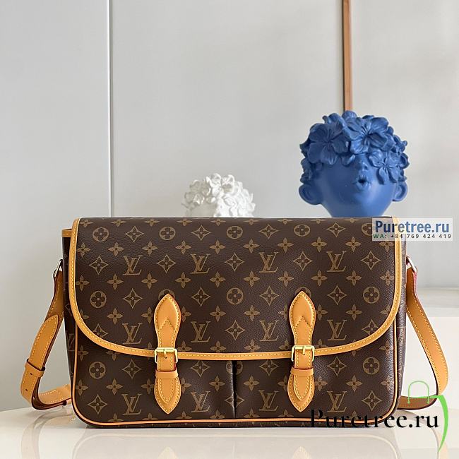 Louis Vuitton | Boulogne Monogram Canvas M51273 - 37 x 23 x 12.5cm - 1