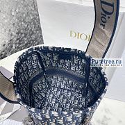 DIOR |  D-Bubble Bucket Bag Blue Oblique Embroidery - 16 x 25 x 16cm - 5