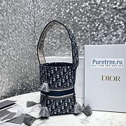 DIOR |  D-Bubble Bucket Bag Blue Oblique Embroidery - 16 x 25 x 16cm - 4