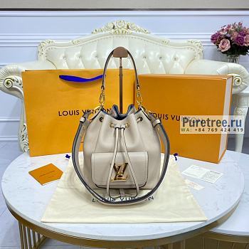 Louis Vuitton | Lockme Bucket Greige Leather M57688 - 23 x 23 x 16cm