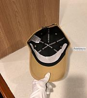 Burberry Cap Beige/ White/ Black - 3