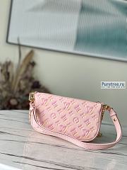 Louis Vuitton | Multi Pochette Accessoires Pink Sprayed And Grained Leather M46093 - 24 x 13.5 x 4cm - 5
