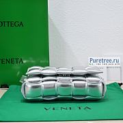 Bottega Veneta | Padded Cassette Silver Lambskin - 26 x 18 x 8cm - 3