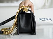 CHANEL | Small Boy Handbag Black Grained Calfskin & Gold Metal - 20.5 x 12 x 8.5cm - 4