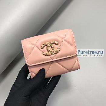CHANEL | 19 Small Flap Wallet Pink Lambskin AP1064 - 11 x 9.5 x 3cm
