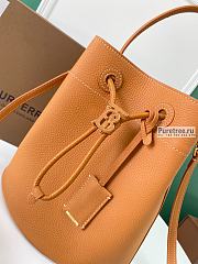 BURBERRY | Small TB Bucket Bag In Brown Grainy Leather - 16 x 26 x 26cm - 5