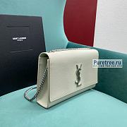 YSL | Kate Medium Chain Bag In Silver/White Grain Leather - 24 x 14.5 x 5.5cm - 3