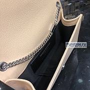 YSL | Kate Medium Chain Bag In Silver/Beige Grain Leather - 24 x 14.5 x 5.5cm - 3