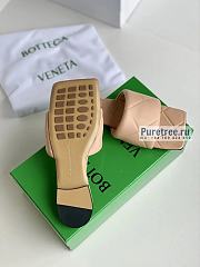 Bottega Veneta | Rubber Lido Beige Leather Sandals - 4