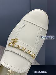 CHANEL | Loafers White Smooth Calfskin - 5