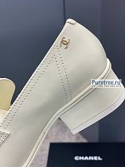 CHANEL | Loafers White Smooth Calfskin - 3