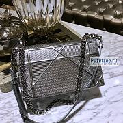 DIOR | Medium Diorama Silver Metallic Calfskin - 25 x 8 x 15.5cm - 5