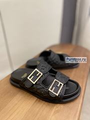 FENDI | Feel Black FF Leather Slides - 3