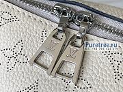 Louis Vuitton | Why Knot PM Cream Mahina Calf Leather M20700 - 28 x 34 x 12cm - 4