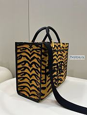 FENDI | Sunshine Medium Shopper Bag Tiger Motif - 35 x 31 x 17cm - 4