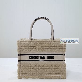 DIOR | Small Dior Book Tote Beige Cannage Shearling - 26.5cm