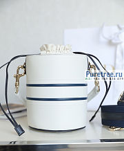 Small Dior Vibe Bucket Bag White Smooth Calfskin 14x18x14 cm - 4