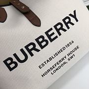 BURBERRY | Medium Logo Print Canvas Tote Bag Ivory/Brown size 35x15x31 cm - 2