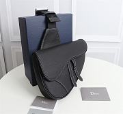DIOR Saddle Bag Black Grained Calfskin with Shoulder Strap 20 x 28.6 x 5 cm - 2