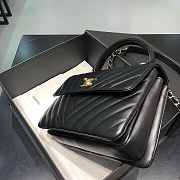 Chanel Trendy CC Black Flap Bag size 25 x 18 x 7 cm - 5
