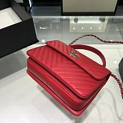 Chanel Trendy CC Red Flap Bag size 25 x 18 x 7 cm - 3