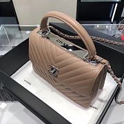 Chanel Trendy CC Light Brown Flap Bag size 25 x 18 x 7 cm - 3