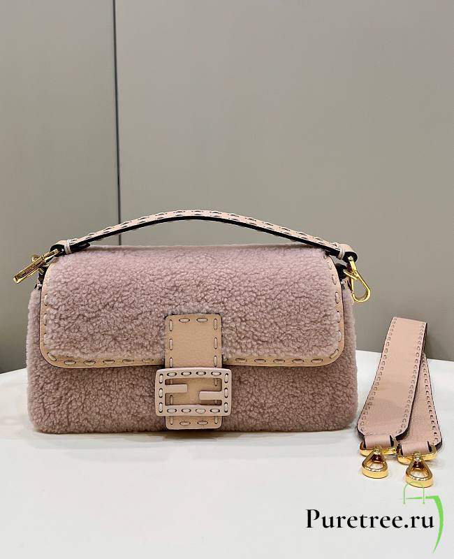 FENDI | Baguette Pink Sheepskin Bag size 27×6×15 cm - 1
