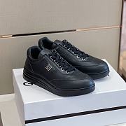 Givenchy Sneakers 03 - 1