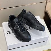 Givenchy Sneakers 03 - 6