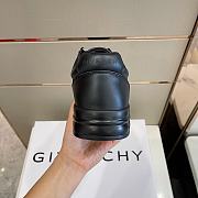 Givenchy Sneakers 03 - 4