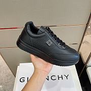 Givenchy Sneakers 03 - 2