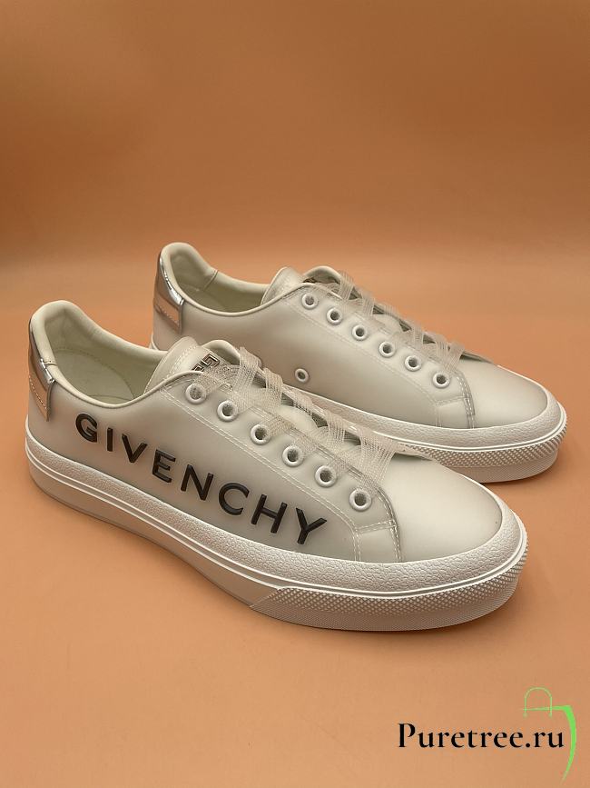 Givenchy Sneakers 04 - 1