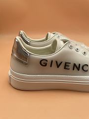 Givenchy Sneakers 04 - 4