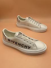 Givenchy Sneakers 04 - 5