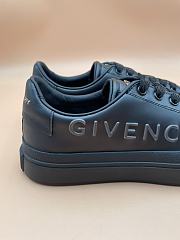 Givenchy Sneakers 05 - 4