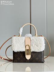 Louis Vuitton | Locky BB Monogram Canvas & Shearling M46318 size 21 cm - 1