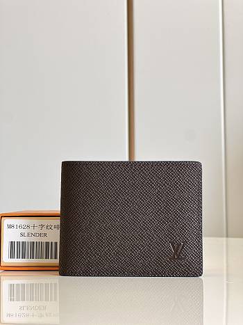 Louis Vuitton | Slender Wallet Brown Taiga Leather size 11x8.5x2 cm