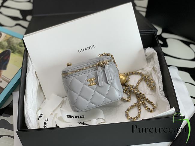 CHANEL Small Gray Vanity With Chain AP2292 size 8.5×11×7cm - 1
