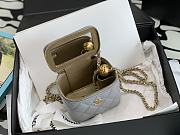 CHANEL Small Gray Vanity With Chain AP2292 size 8.5×11×7cm - 3