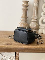 Chanel Affinity Mini Bucket Bag Black Grain Leather 12.5x10x7.5 cm - 4
