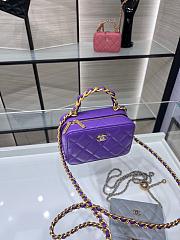 Chanel Vanity With Chain Purple Lambskin AP2874 size 14 x 9 x 6 cm - 3