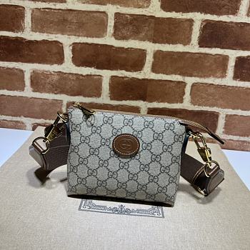 Gucci Messenger Bag With Interlocking G 723306 size 16x13.5x3.5 cm
