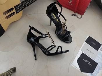YSL Cassandra Sandals In Patent Leather With Gold-Tone Monogram