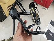 YSL Cassandra Sandals In Patent Leather With Gold-Tone Monogram - 3