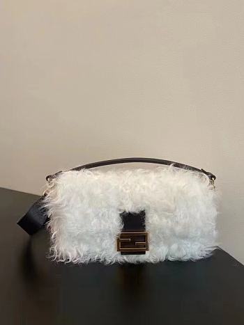 Fendi Baguette White Mohair Wool Bag size 27x15x6 cm