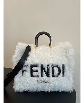 Fendi Sunshine Large White Mohair Shopper 35 cm 