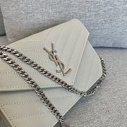 YSL | Cassandre Envelope Chain Wallet White Grain Leather 19x11.5x4 cm - 4